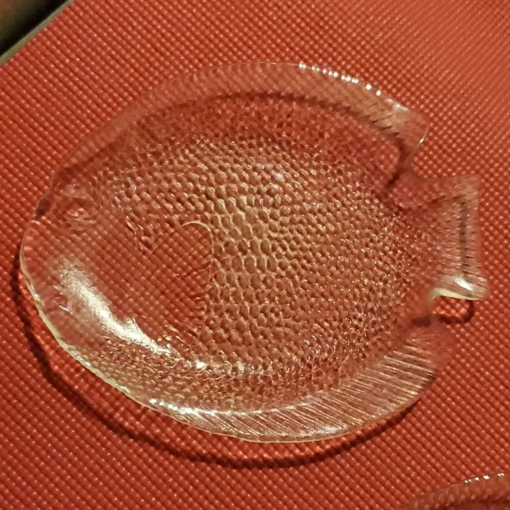Arcoroc France Glass Fish Plates 10.5